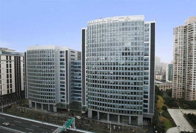 长宁区写字楼出租/办公楼租赁-SOHO中山广场