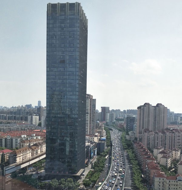 城大厦——普陀地标，中山北路3000号的璀璨明珠