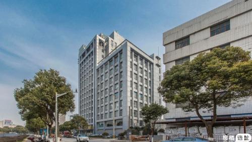交能国际大厦——外高桥园区创意办公空间定制