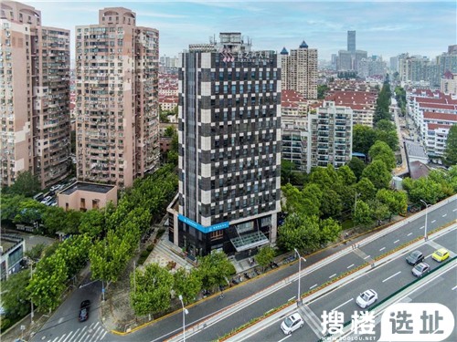 上海春之声大厦：现代商务楼宇，优越地理位置，灵活租赁面积和合理租金。