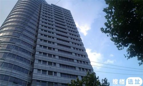 平高国际广场：现代化商务大厦的独特魅力